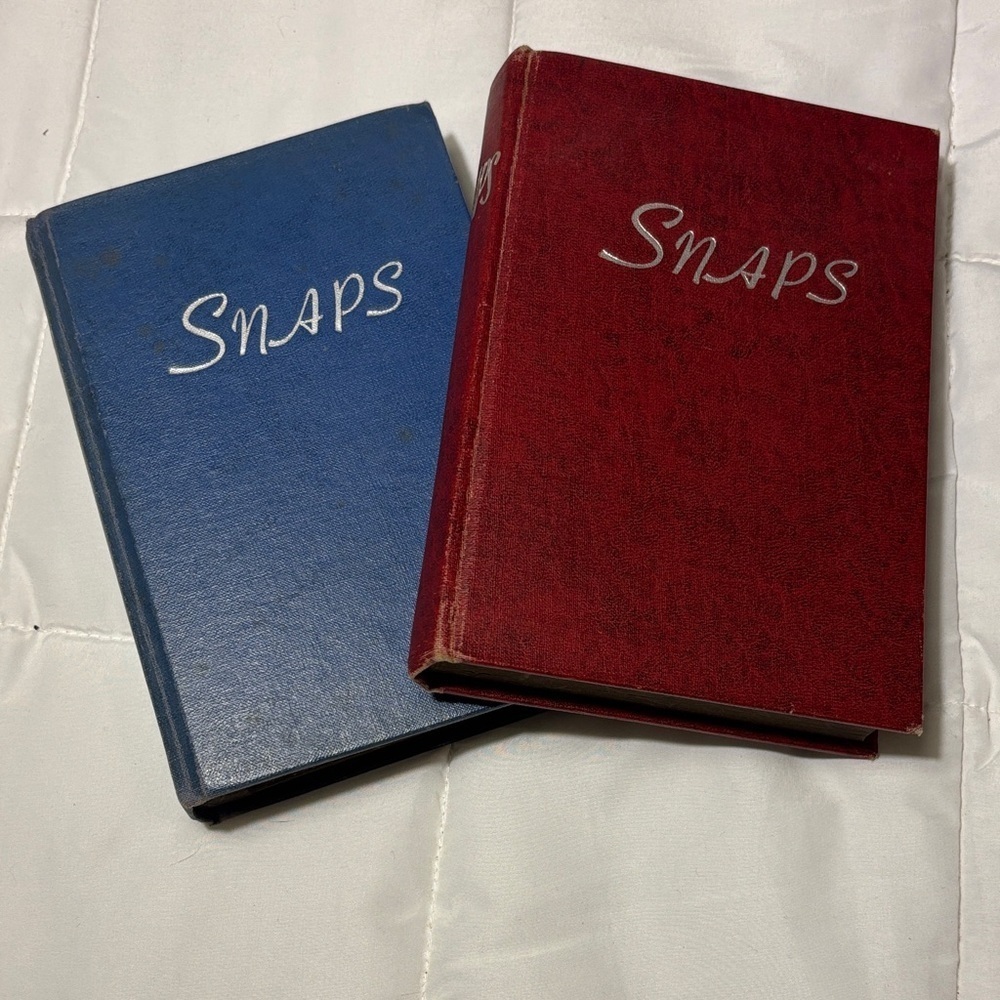 Vintage Snaps Photo Albums in Red and Blue